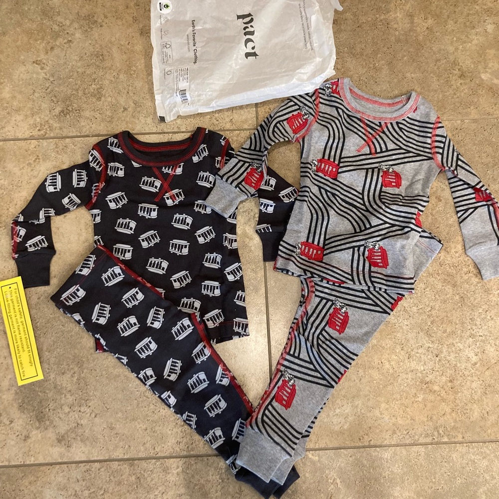 Two Pairs New Daniel Tiger Trolley Pajamas Organic Cotton 18 months